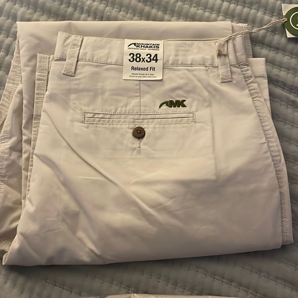 Mens mountain Khakis pants
